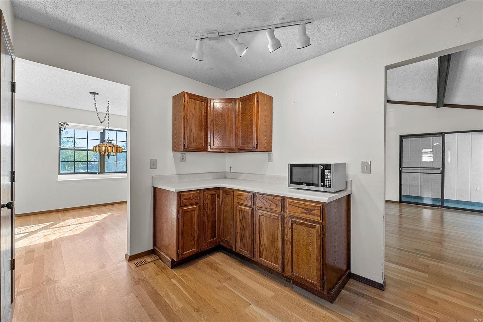 4 Crescent Hills Drive