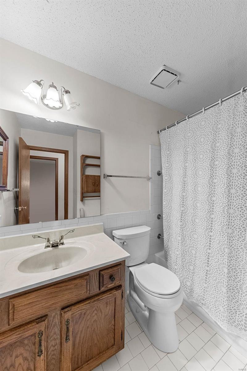 4 Crescent Hills Drive