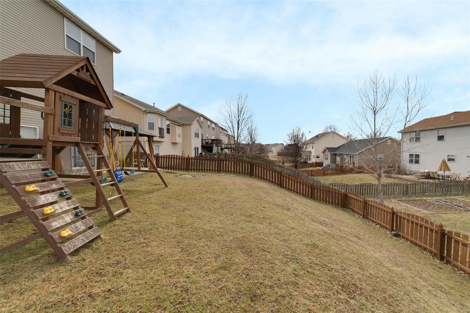 137 Brookfield Boulevard