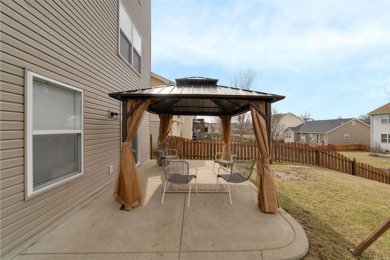 137 Brookfield Boulevard