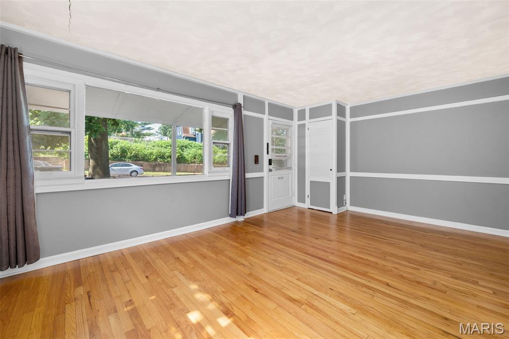 6541 Southwest Avenue