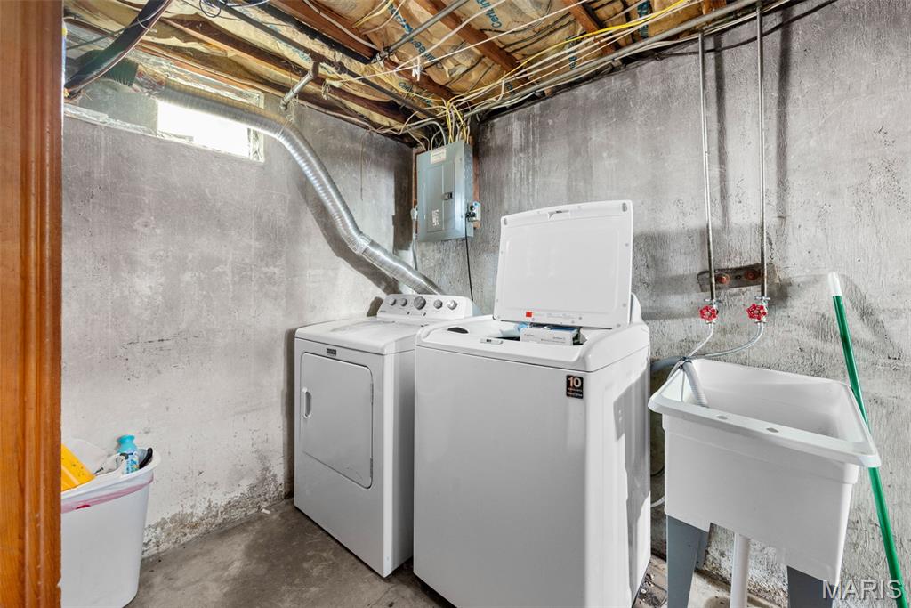 6541 Southwest Avenue