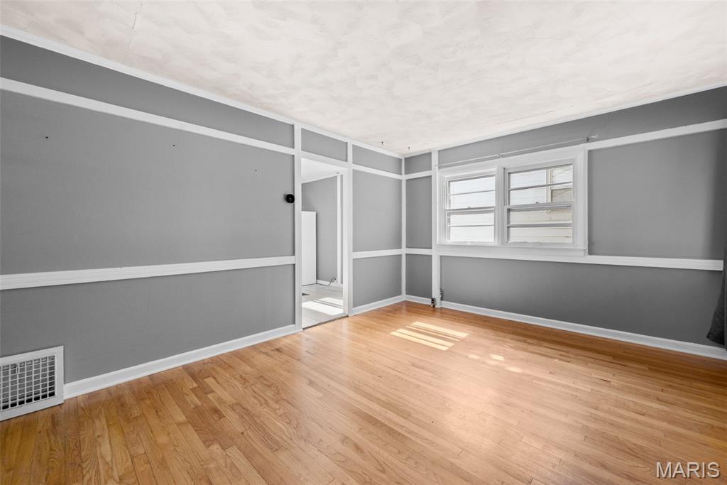 6541 Southwest Avenue