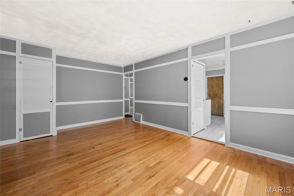 6541 Southwest Avenue