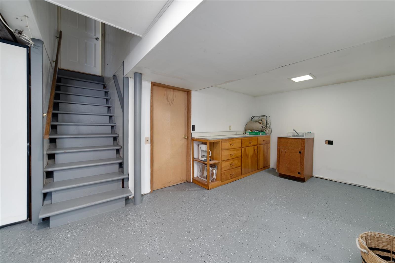 2225 Kent Drive
