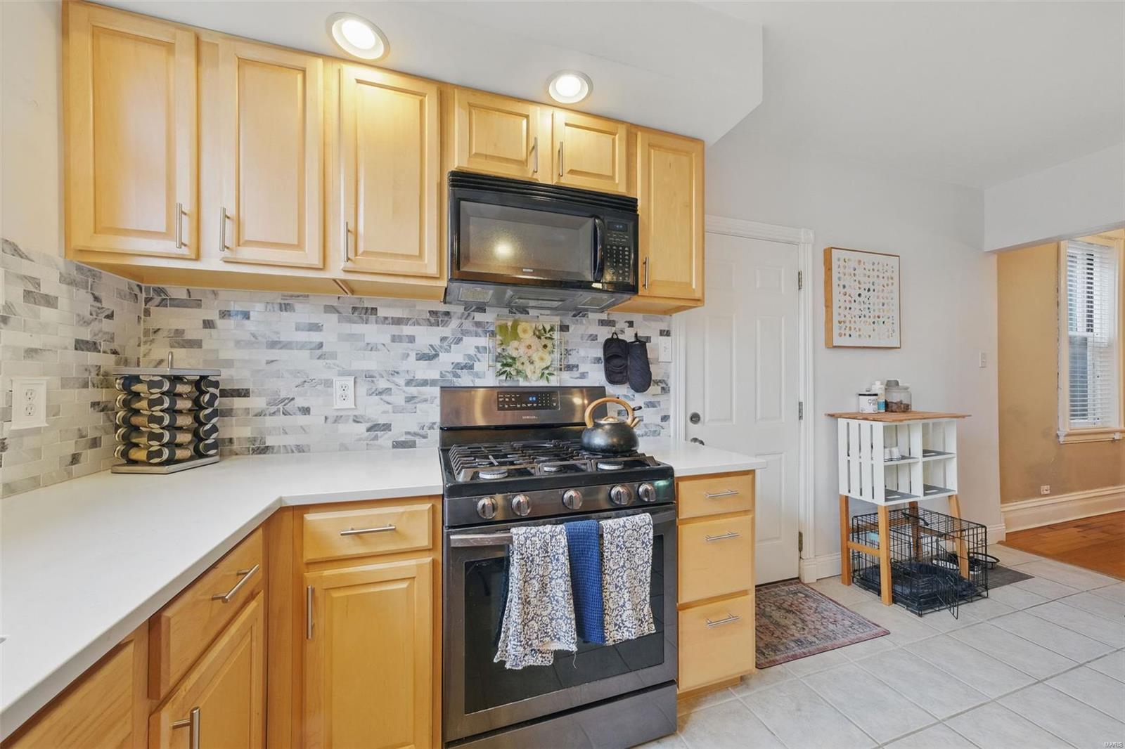 382 N Taylor Avenue Unit: 3W