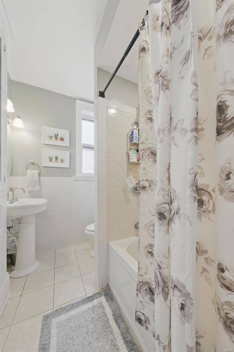 382 N Taylor Avenue Unit: 3W