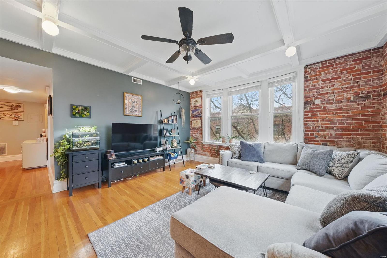 382 N Taylor Avenue Unit: 3W