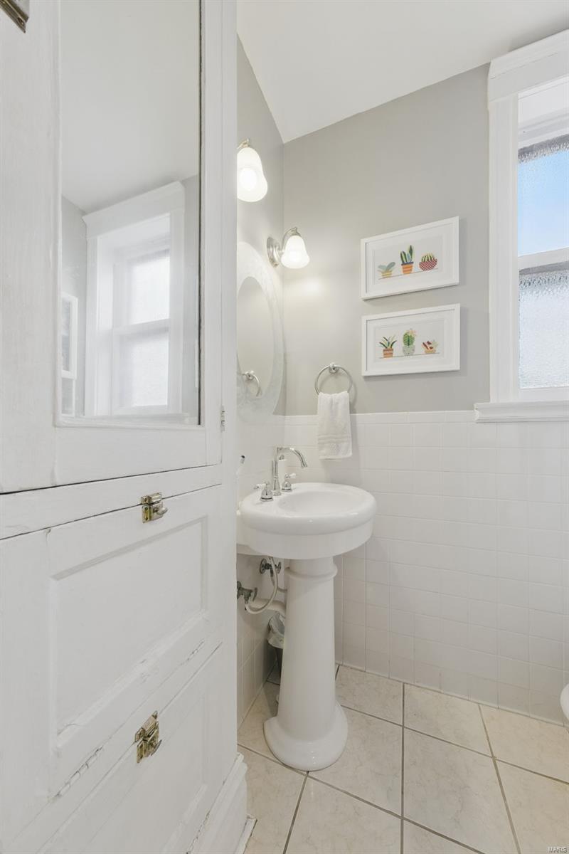 382 N Taylor Avenue Unit: 3W