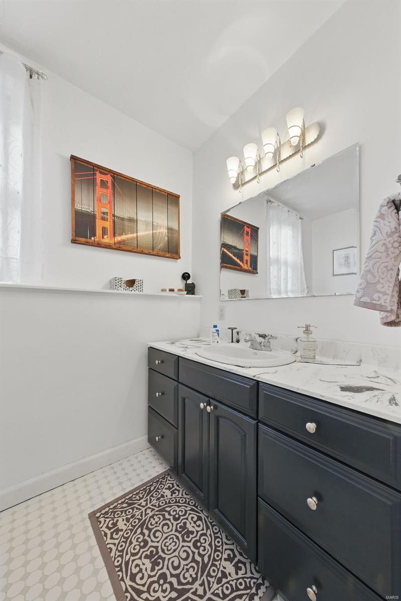 382 N Taylor Avenue Unit: 3W