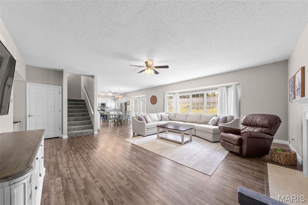 11 Country Crossing Estates Drive