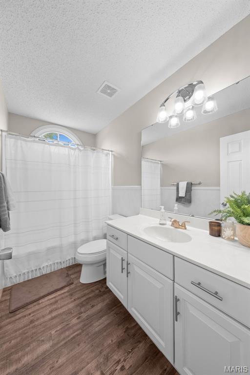 11 Country Crossing Estates Drive