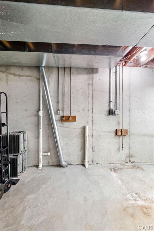 11 Country Crossing Estates Drive