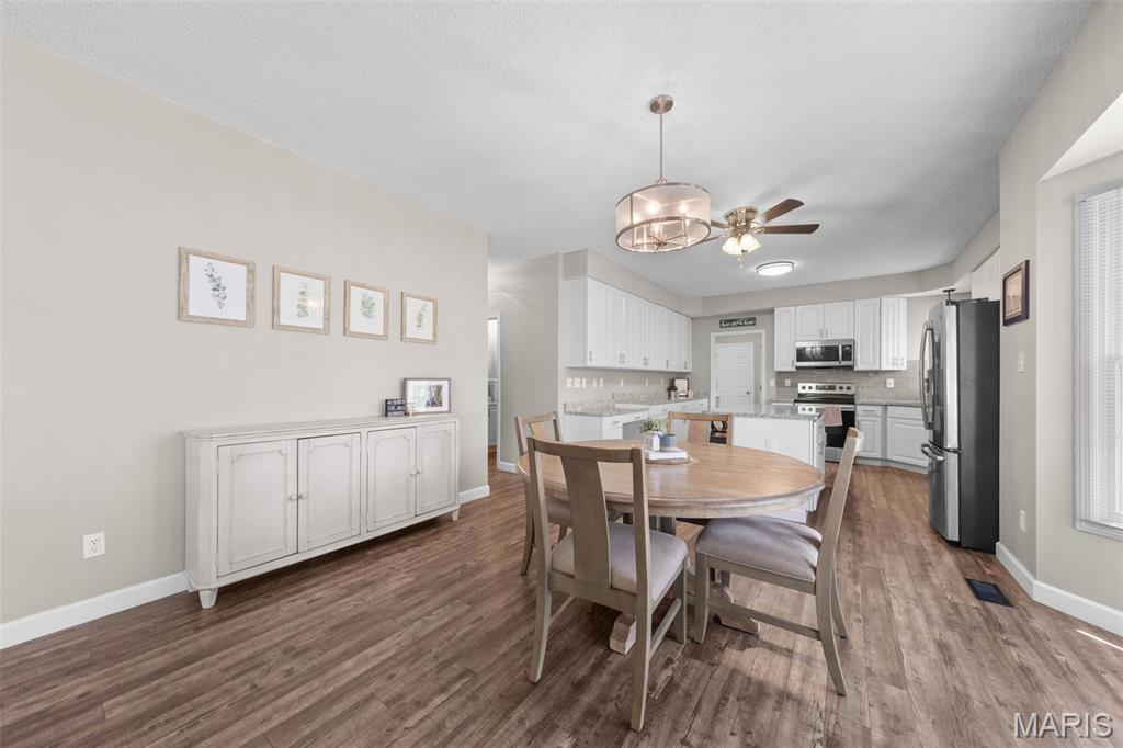 11 Country Crossing Estates Drive