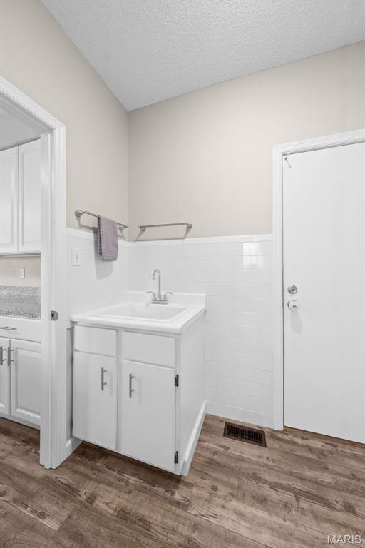 11 Country Crossing Estates Drive