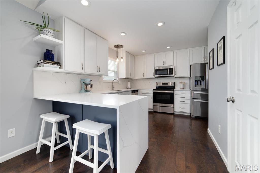 206 Pecan Bluffs Drive