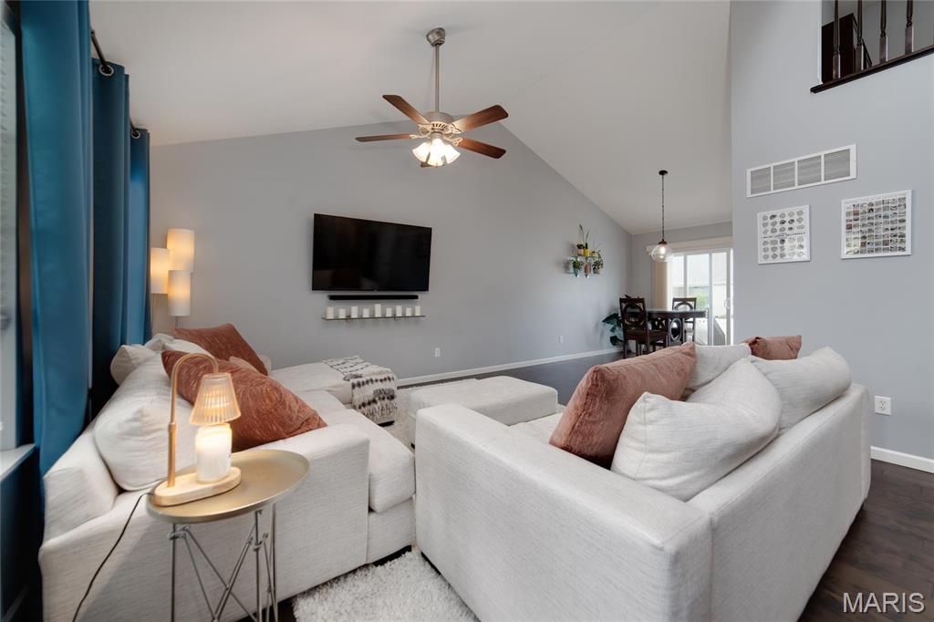 206 Pecan Bluffs Drive