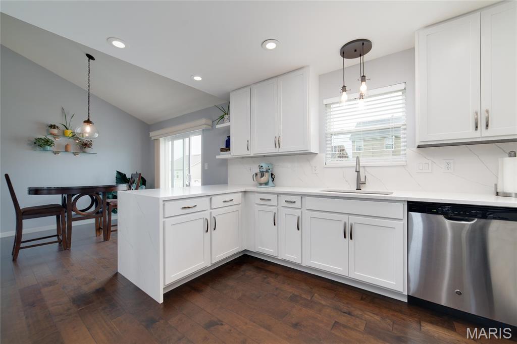 206 Pecan Bluffs Drive