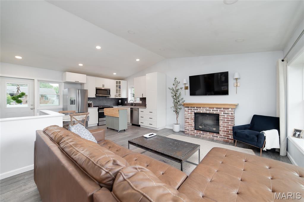 11306 Manchester Road