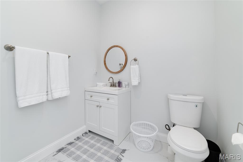 3337 Michigan Avenue