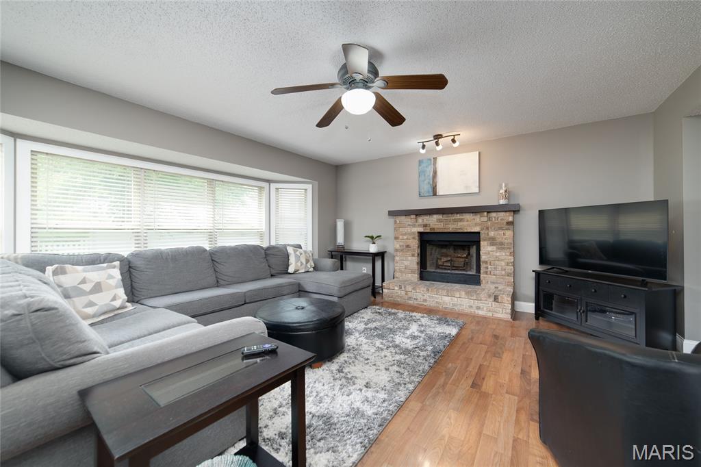 1049 Treeshade Drive