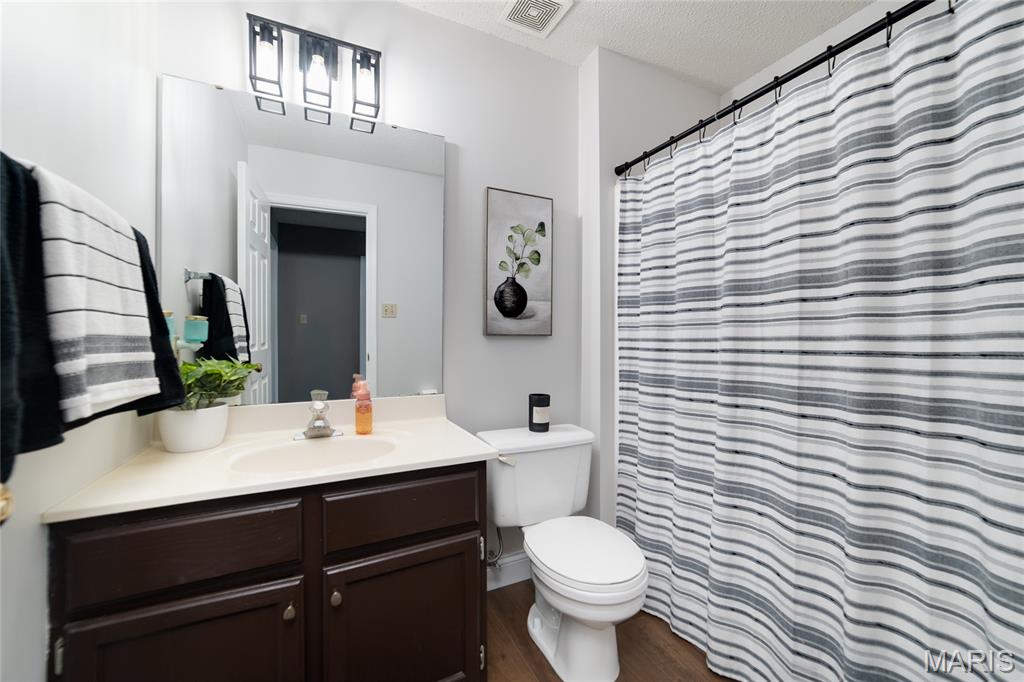 1049 Treeshade Drive