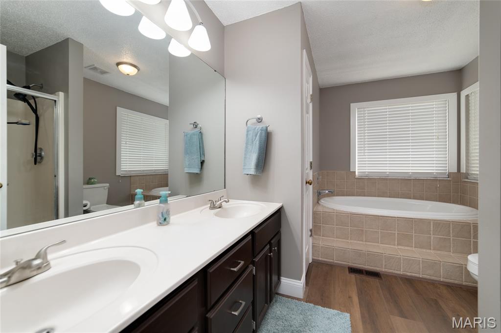 1049 Treeshade Drive