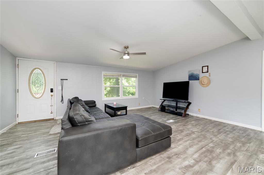 5319 Victory Farm Road
