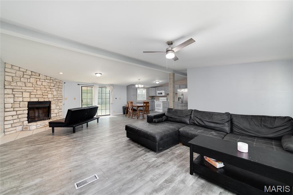 5319 Victory Farm Road