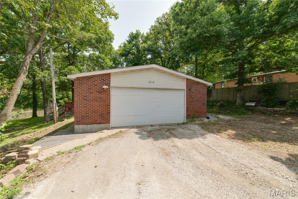 5319 Victory Farm Road