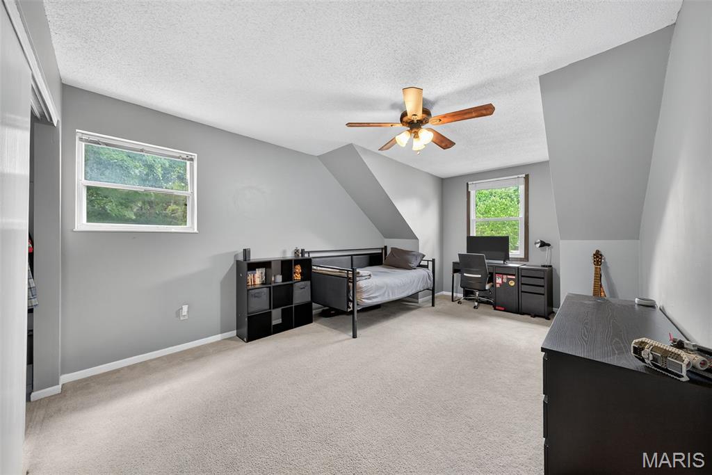 42 Constellation Hill