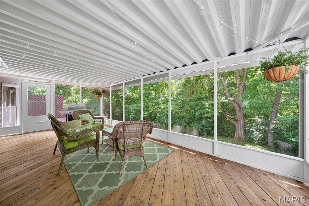 42 Constellation Hill