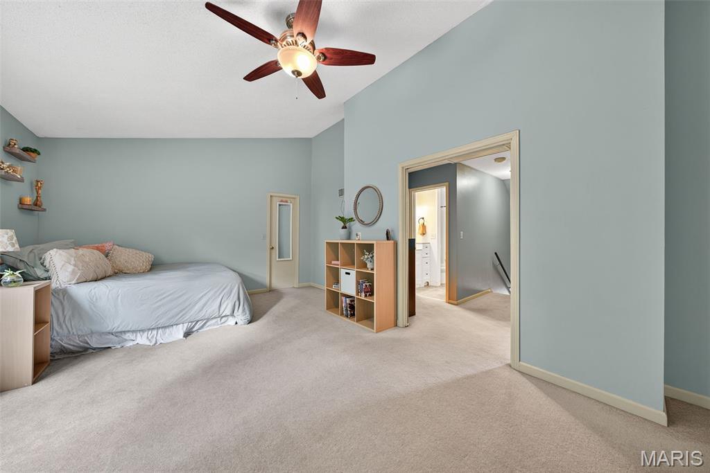 42 Constellation Hill