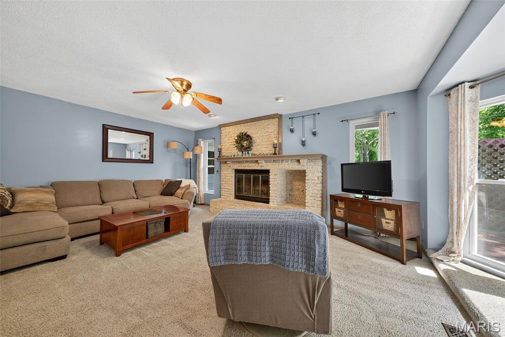 42 Constellation Hill