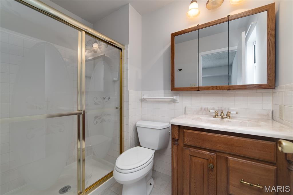 5 Lake Superior Drive