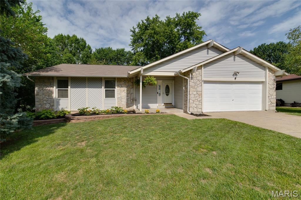 5 Lake Superior Drive