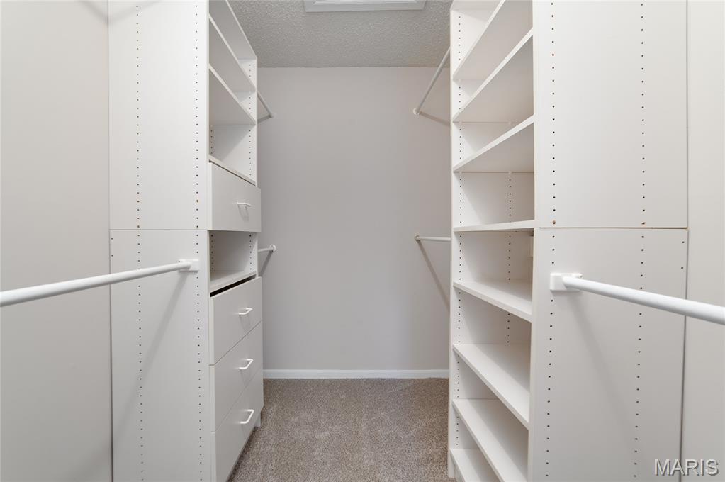 5 Lake Superior Drive