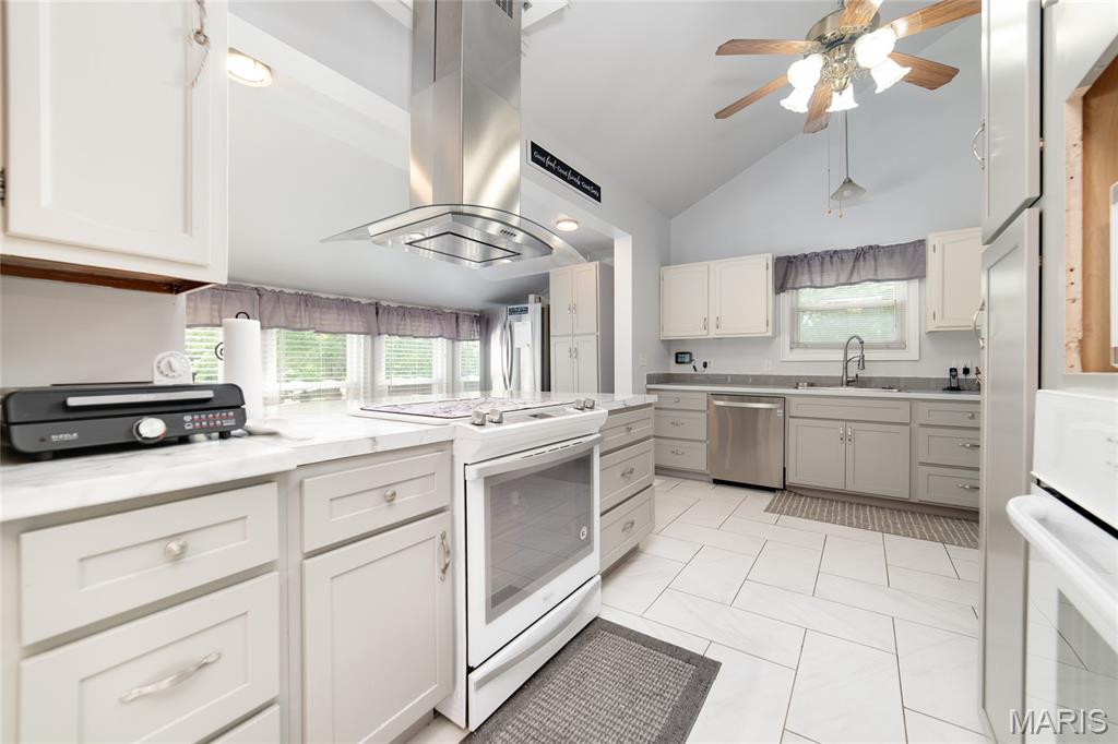 1401 Charlotte Drive