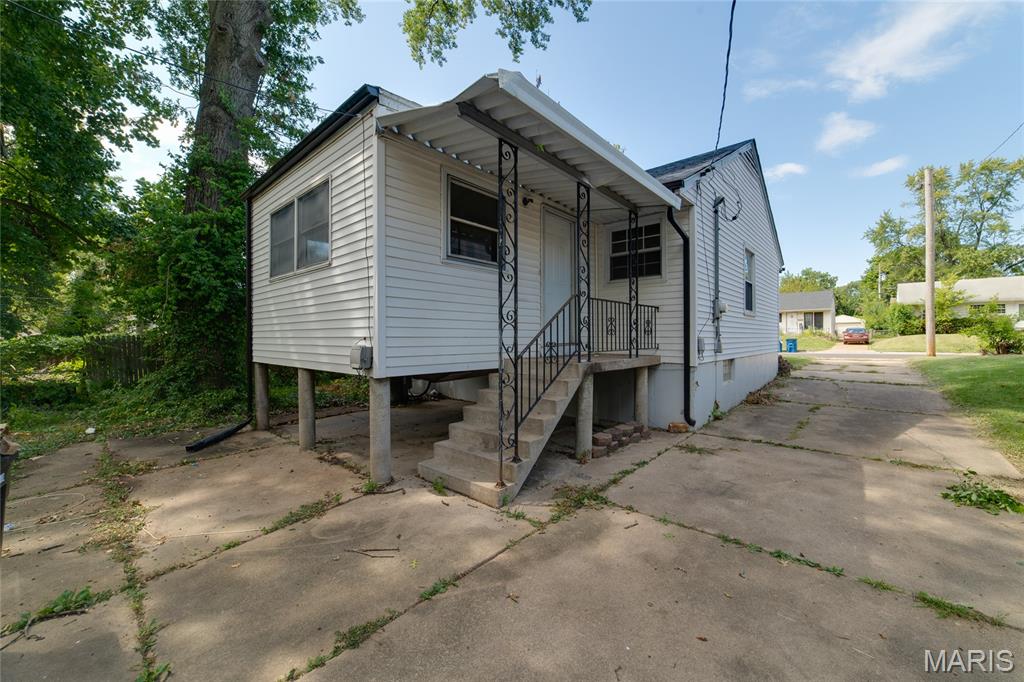 232 Cameron Road