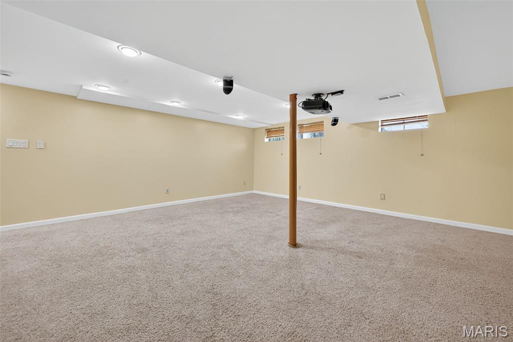 1106 Claycrest Drive