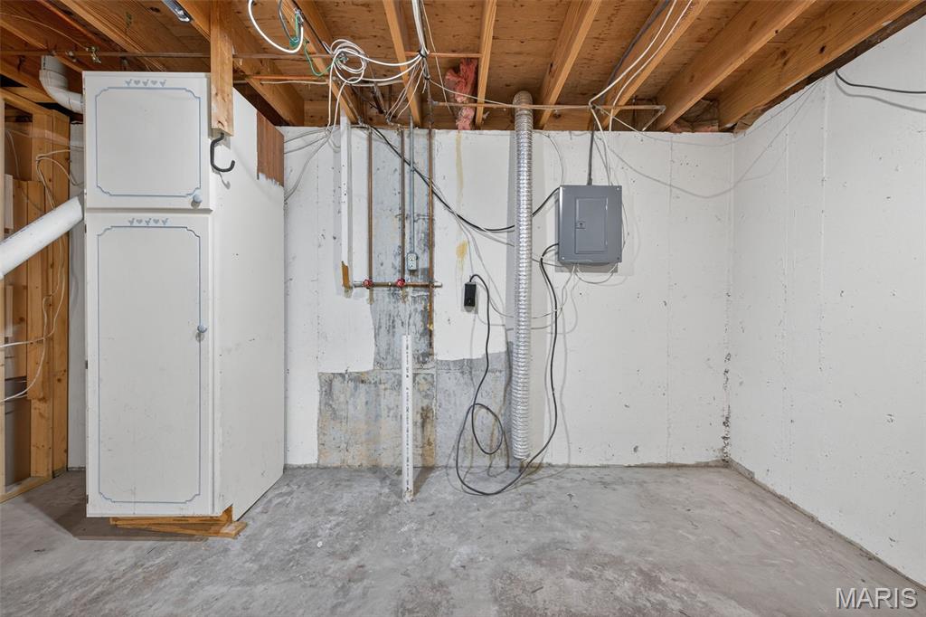 1106 Claycrest Drive