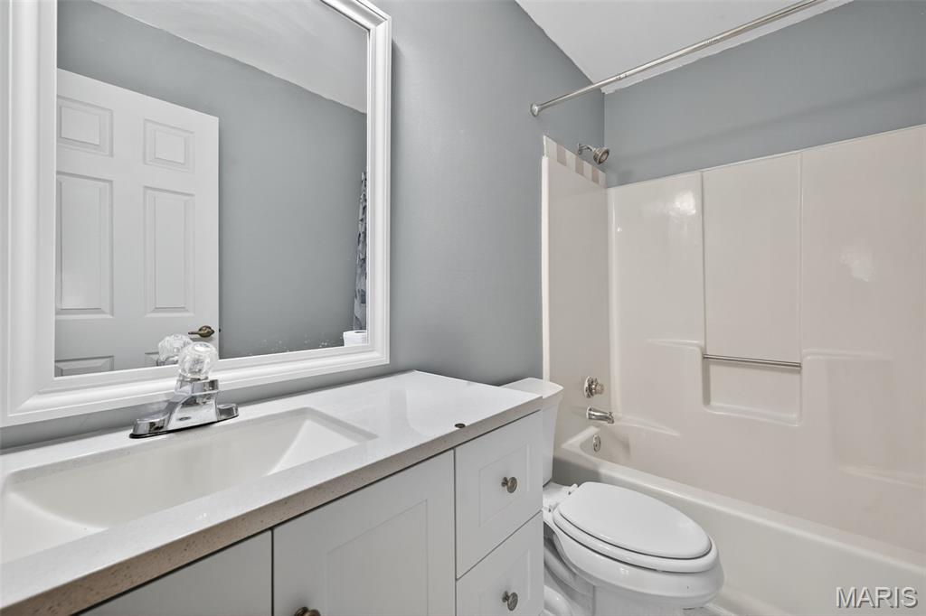 1106 Claycrest Drive