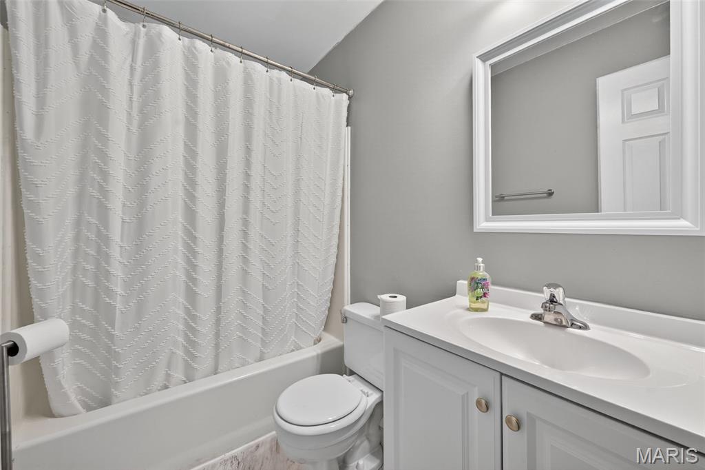 1106 Claycrest Drive