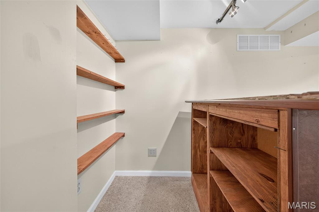 1106 Claycrest Drive