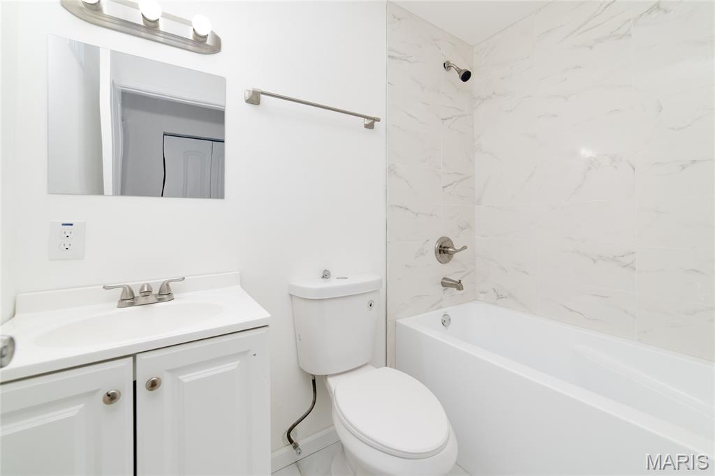 10093 Viscount Drive