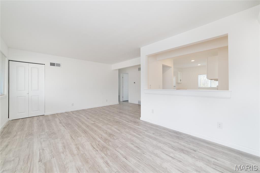 10093 Viscount Drive