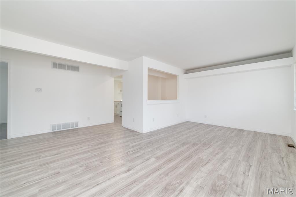 10093 Viscount Drive