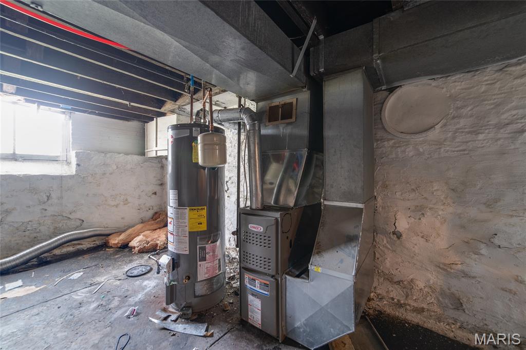 4210 E Carter Avenue