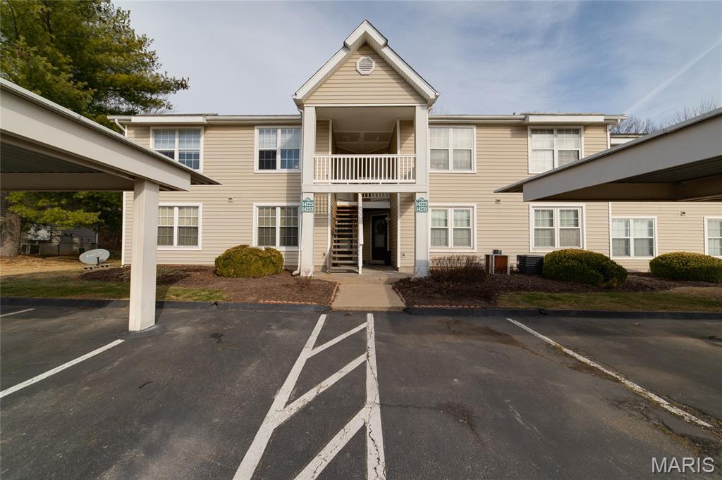 14225 Cape Horn Place