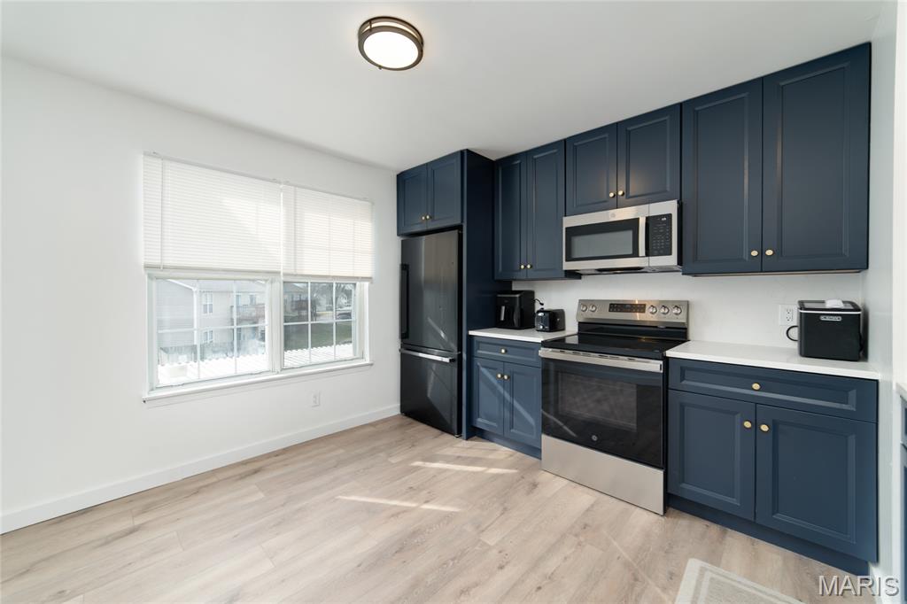 14225 Cape Horn Place